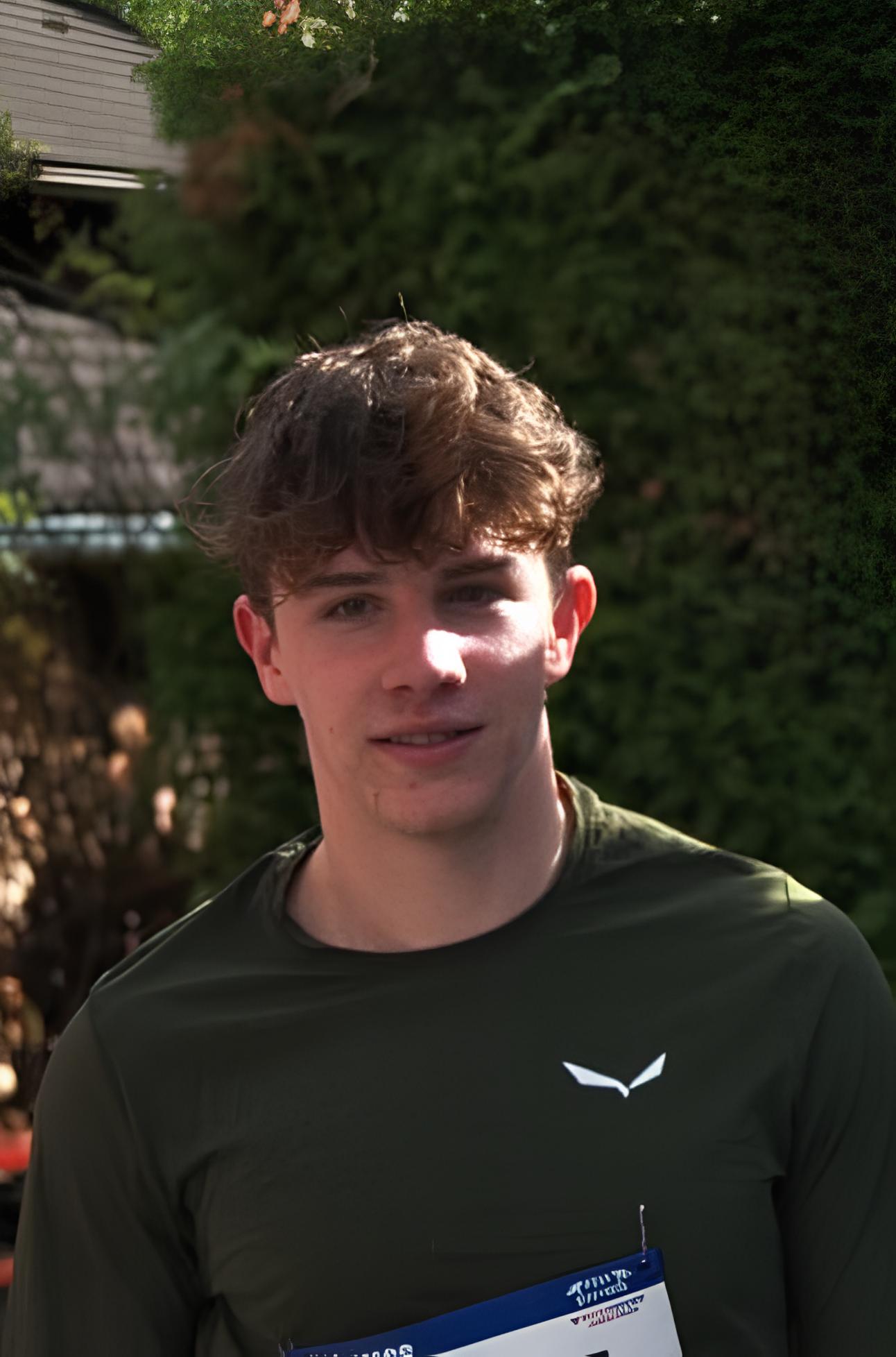 Navigation bar avatar